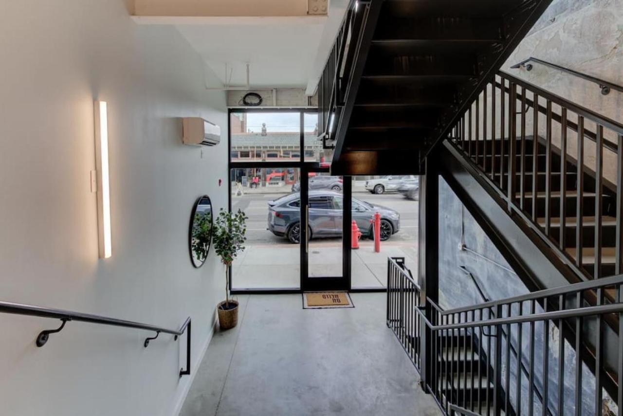 Sophisticated Apartment Downtown Memphis Extérieur photo